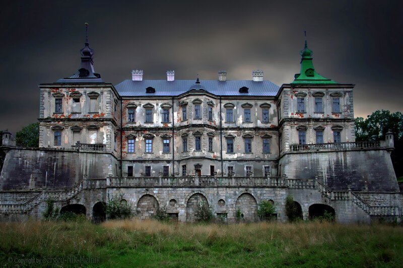 Замок-дворец в д. Пiдгiрцi, 1635-1640 гг., Львовская область. Первая часть Марлезонского балета!