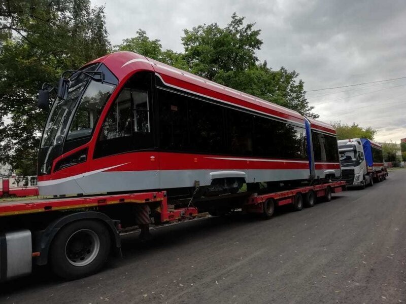 В Санкт-Петербург началась поставка трамваев «Витязь-М» по контракту 2019 года