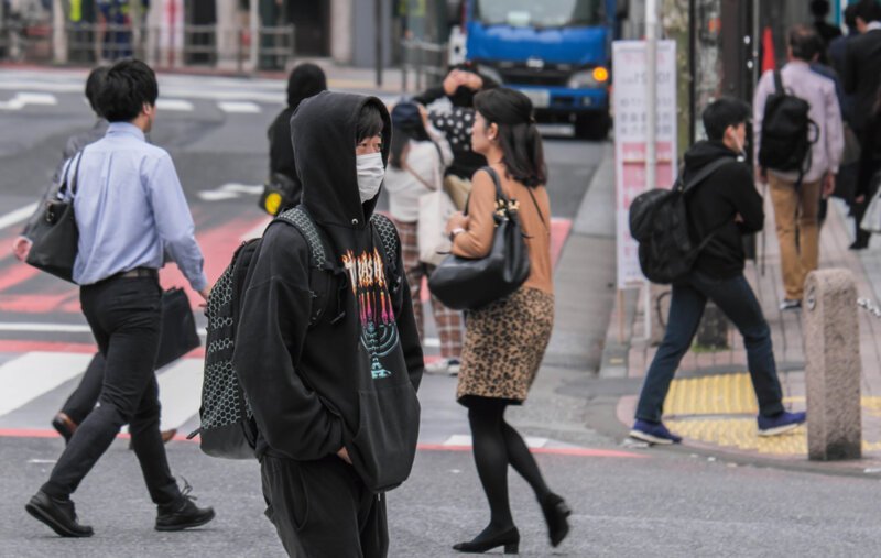 Почему в Азии многие носят маски?