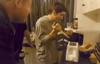 Странные поступки людей