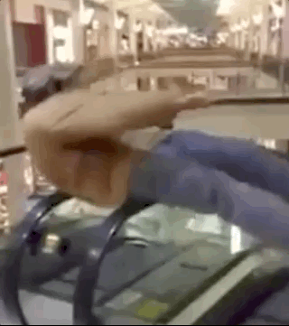 Странные поступки людей