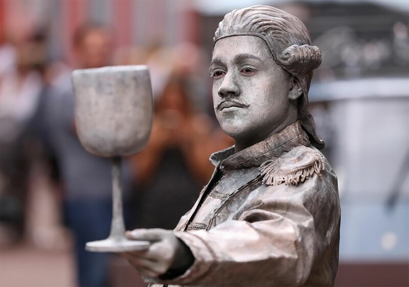 Они живые! Потрясающий фестиваль живых статуй в Бельгии
