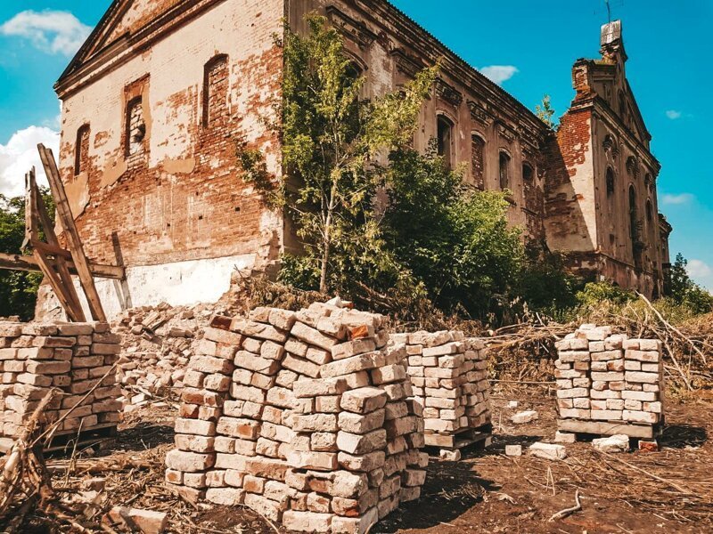 Сколько стоит история? Село Рычково, Оренбургская область. Снос здания