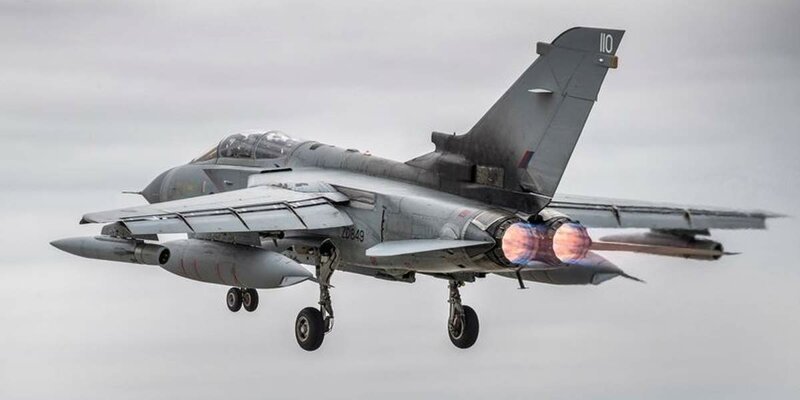 Британцы потратили 15 миллионов на тренажёр для самолёта, снятого с вооружения