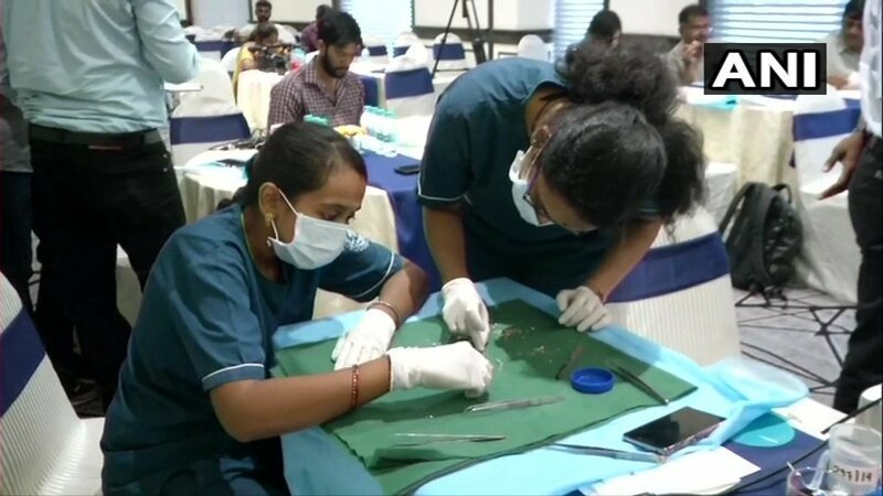 У семилетнего мальчика врачи удалили 526 лишних зубов