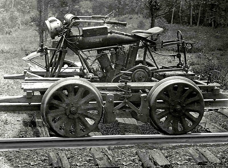 6. Дрезина на базе мотоцикла Indian Express использовавшаяся американцами в Первой Мировой войне.