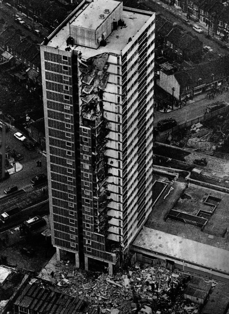 Башня Ronan Point, Лондон, Англия, 16 мая 1968 года