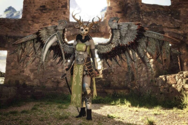 Девушка потратила 1000 часов на создание костюма валькирии из God Of War
