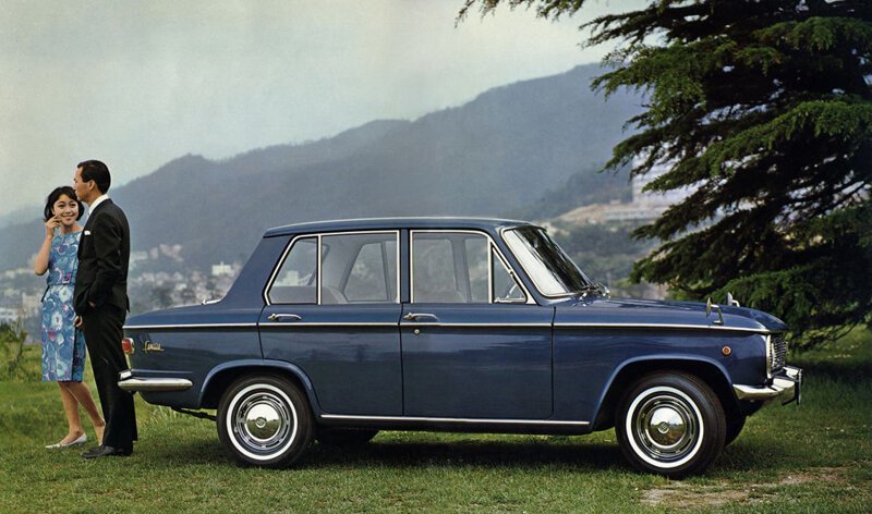 Семейство Mazda Familia начиналось с фургона, а седан начали производить с 1964 года