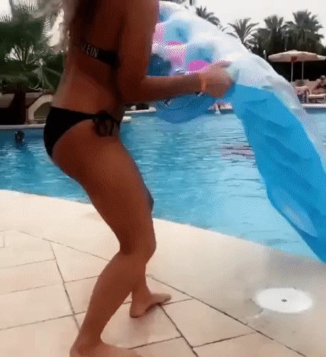5900314abbc04ffa838563f0b5696964.gif