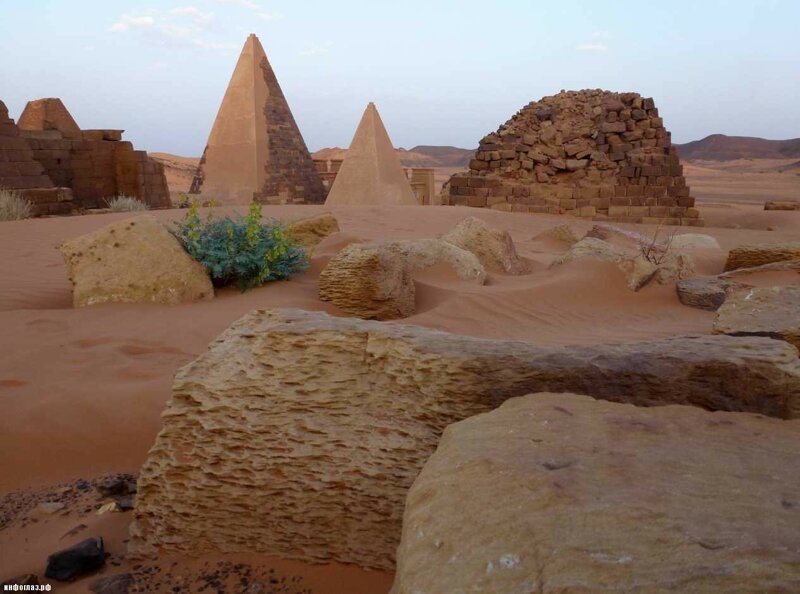 Пирамиды Нубии