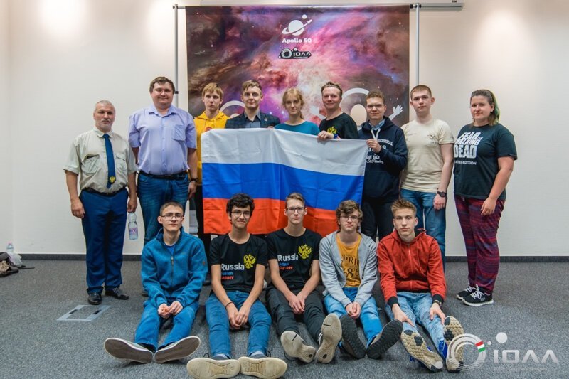 Российские школьники  завоевали золотые медали на Олимпиадах по Астрономии и Информатике