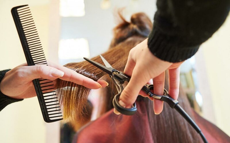 Почему секутся волосы: причины и способы устранения проблем секущихся кончиков