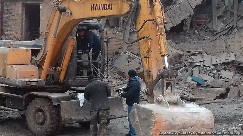 Как в Днепре сносят исторические здания