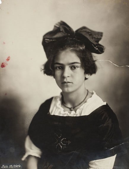 Одиннадцатилетняя Фрида Кало, 15 июня 1919 года