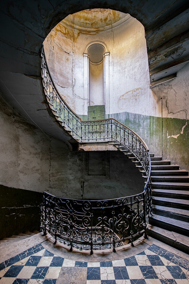 Старые лестницы Тбилиси