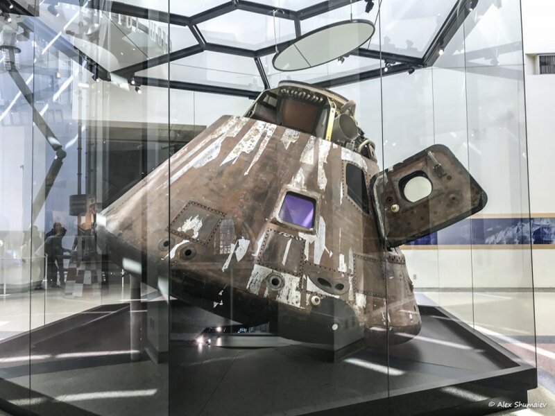 Калифорнийский научный центр: шаттл, Спутник-1, легендарные самолеты