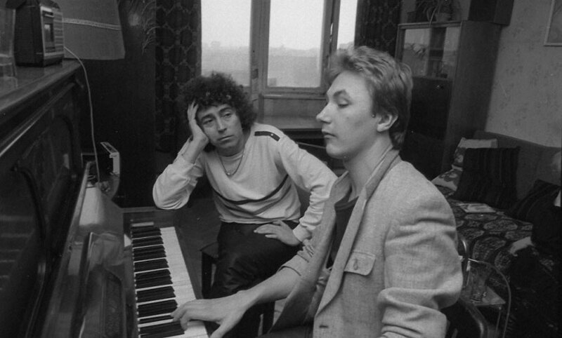 17. Валерий Леонтьев и Игорь Николаев во время репетиции в 1985 году