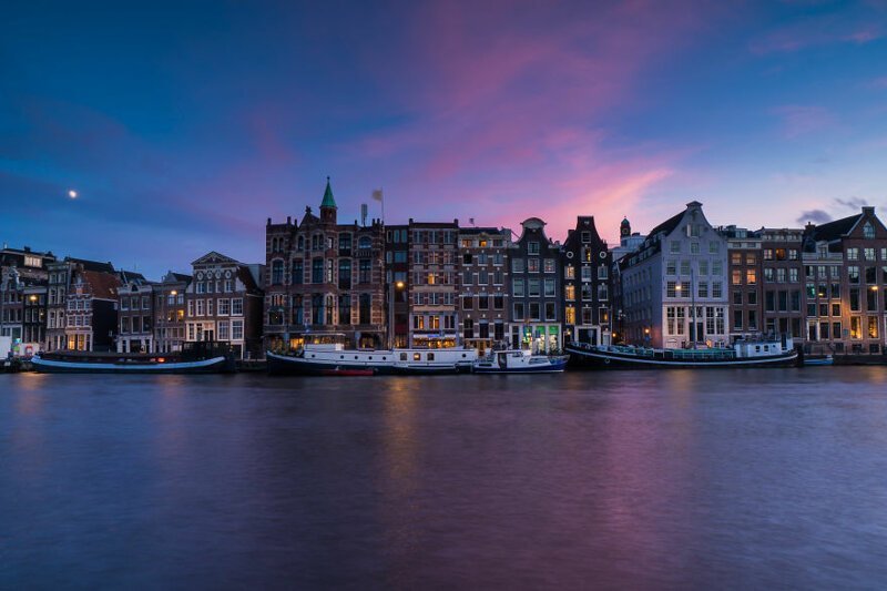 Сентябрь 2018. Амстердам через несколько минут после заката