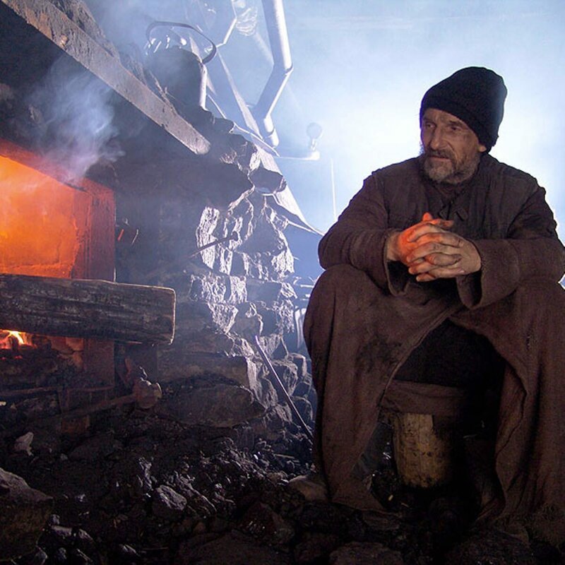 Возрастная категория от 35 до 44 лет: 1. Остров (2006)