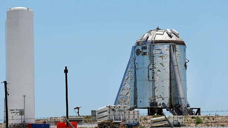 Прототип межпланетного корабля SpaceX впервые поднялся в воздух на 150 метров