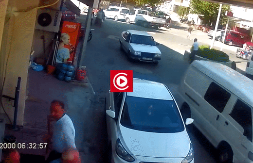 Женщина за рулем