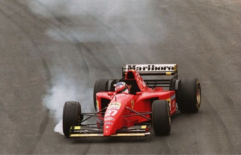 "Формульный" двигатель V12 Ferrari выставили на продажу по цене нового суперкара