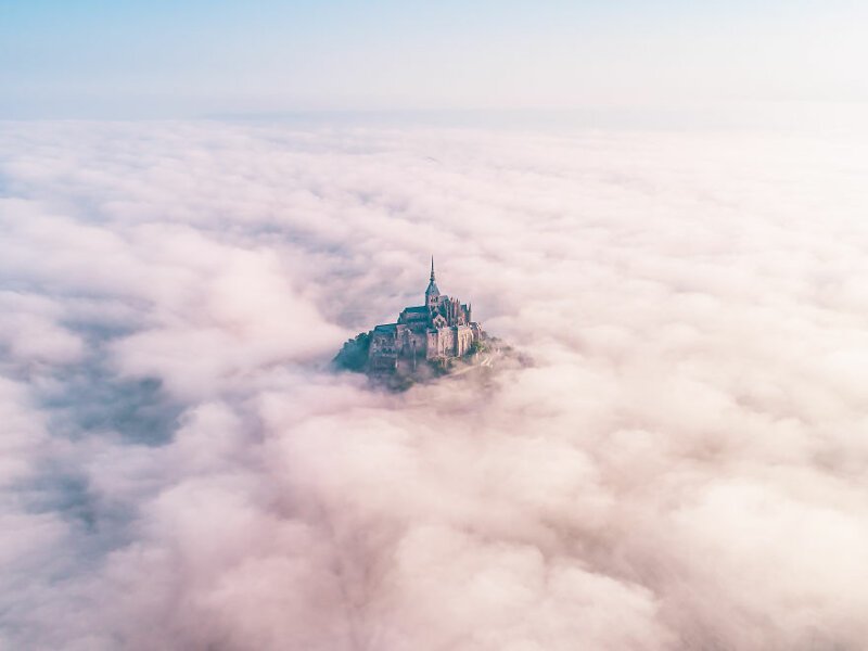 Мон-Сен-Мишель в тумане