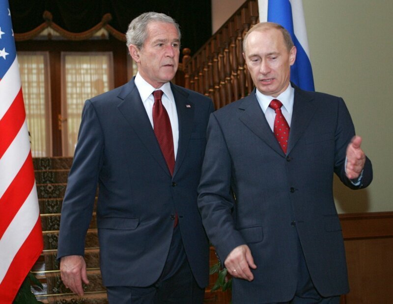 За 2 дня до 11 сентября 2001 года, Путин сказал Бушу о том, что будет