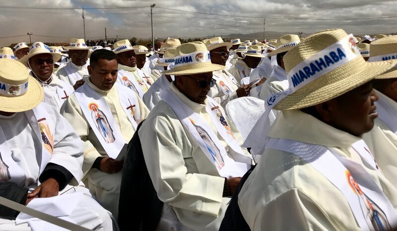 На Мадагаскаре: месса папы римского собрала миллион слушателей