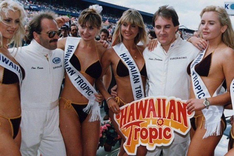 Hawaiian Tropic, когда Cars and Sex Sells