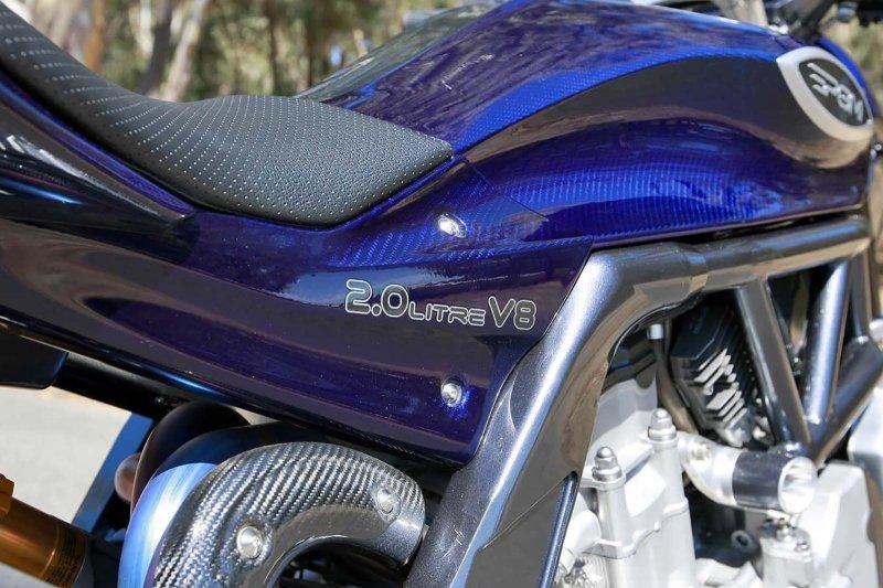 PGM V8: мощный серийный 8-цилиндровый мотоцикл из Австралии