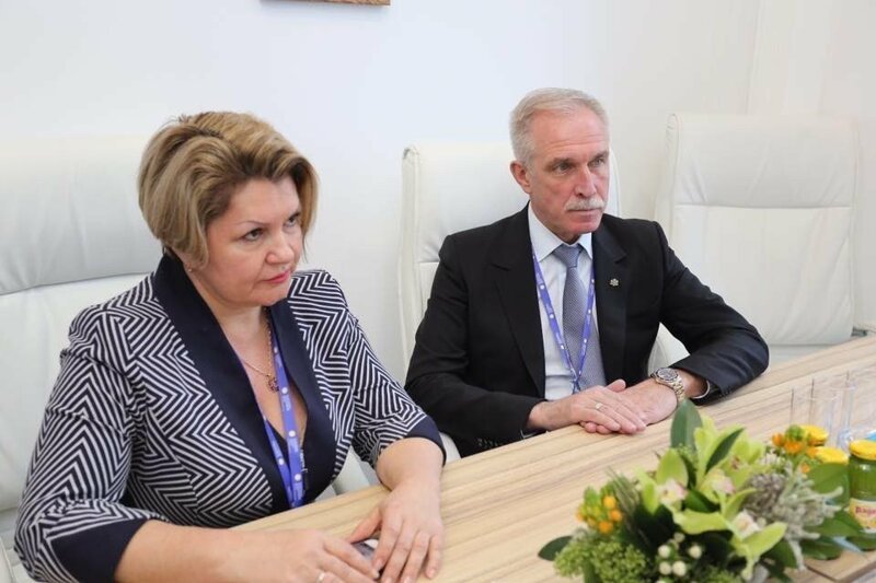 Ульяновский губернатор уволит чиновницу за «шоколадную ванну» в отпуске