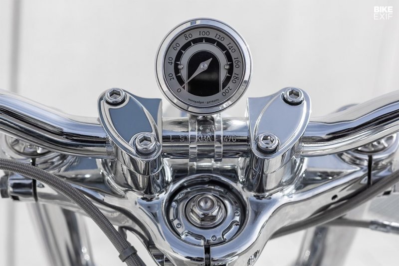 One Way Motorcycle: кастом Harley-Davidson Softail Silver Storm