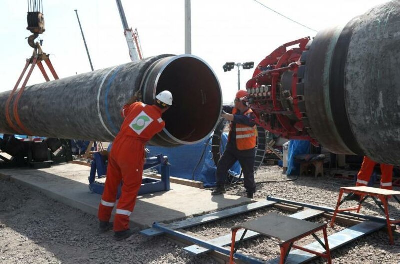 Россия и Болгария начали рекордное по срокам строительство газопровода
