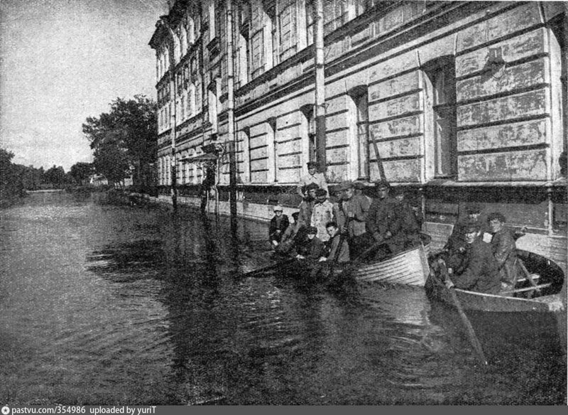 95 лет назад в Ленинграде произошло одно из крупнейших наводнений
