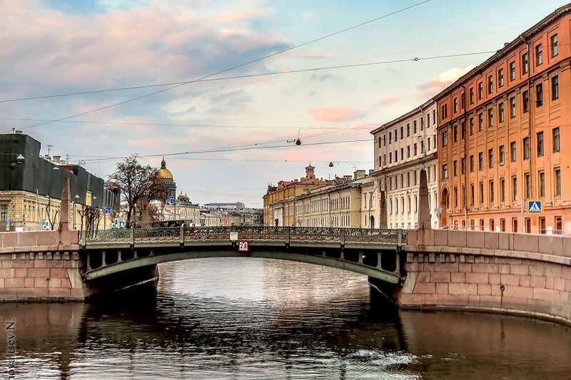 Россия, миф 10: Поцелуев мост и любовные истории