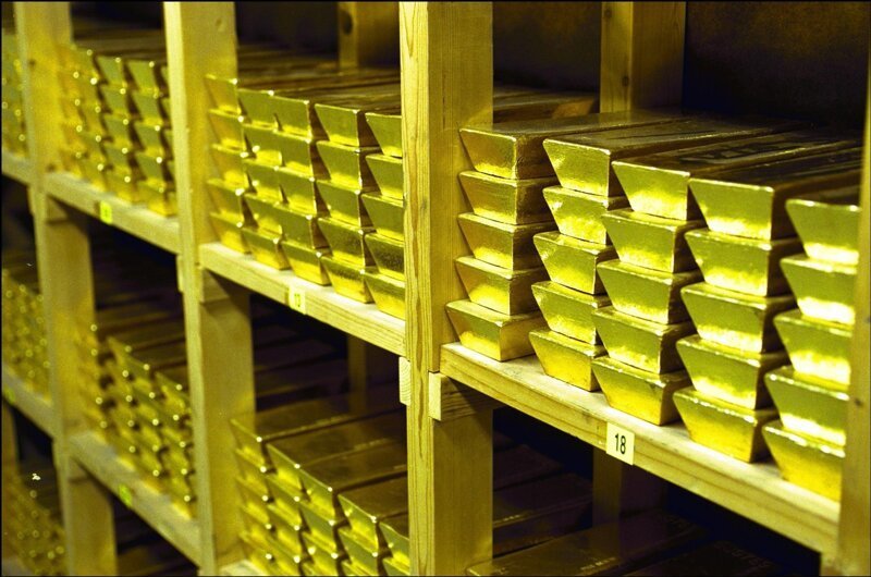 "Ротшильд семечками не торгует": рухнул картель на мировом рынке золота