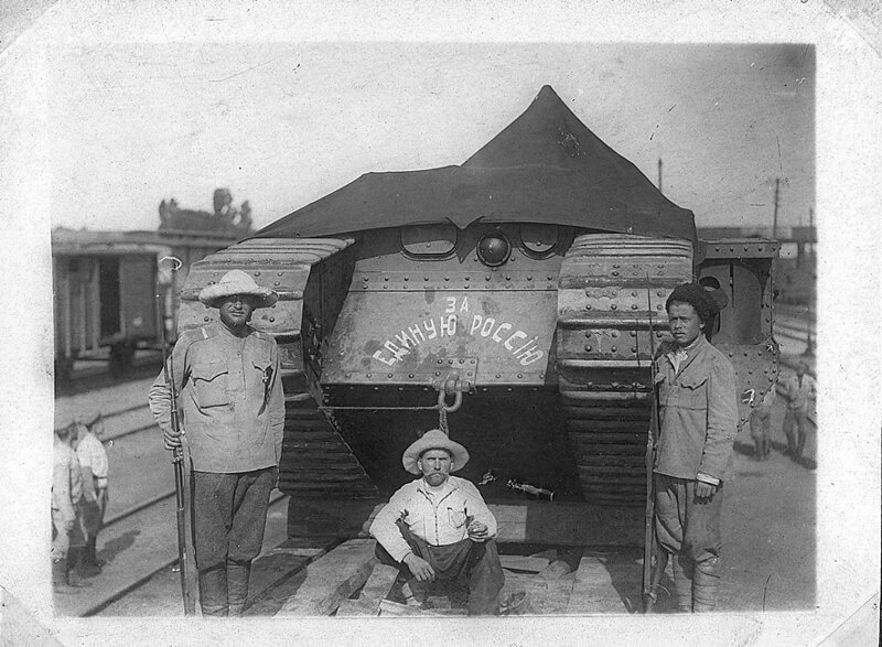 ТОП-4 либеральных мифов о большевиках в Советском государстве