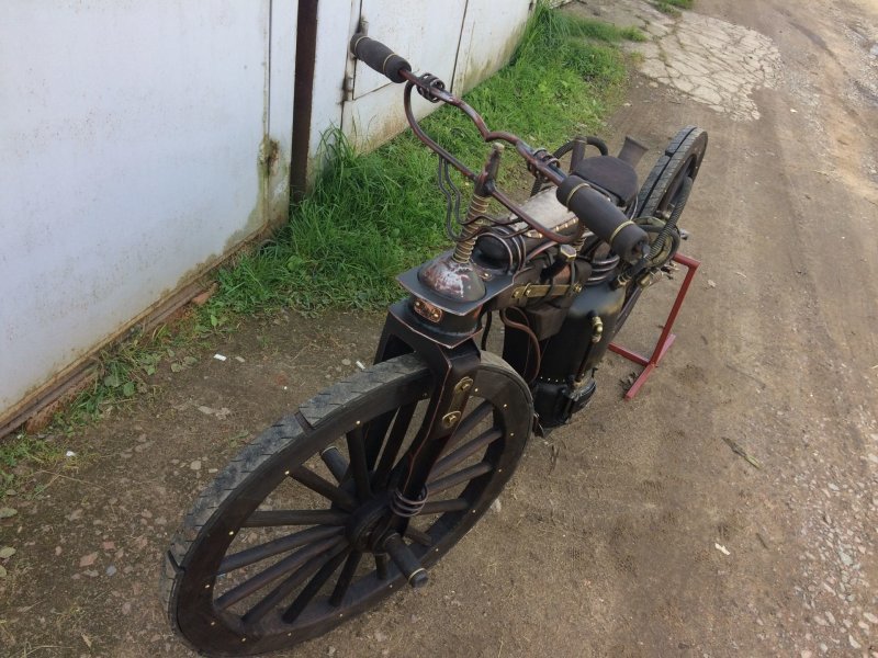 Мотоцикл, который мог бы существовать в конце XIX века