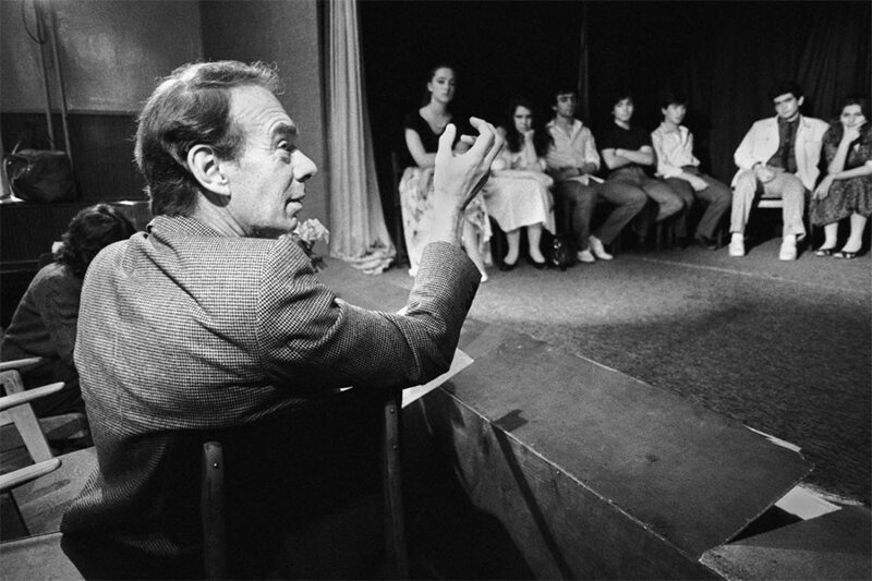 19 мая 1987. Актер Алексей Баталов во время курса актерского мастерства во ВГИКе. 