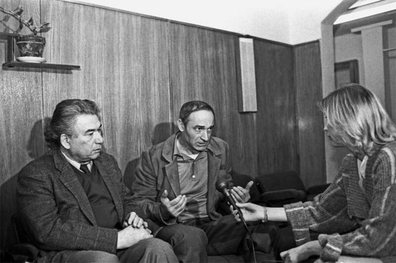 Чингиз Айтматов и Валентин Гафт дают интервью, 1988 год.