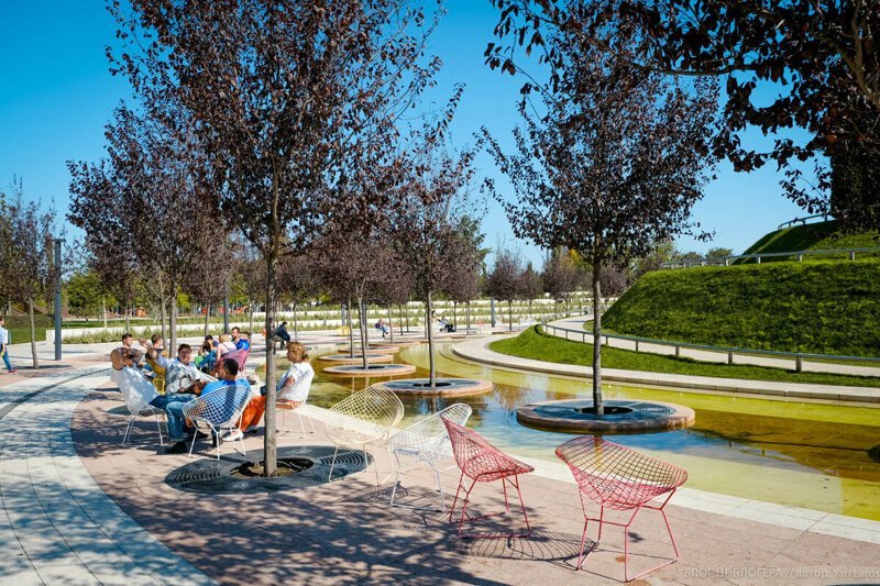 Владелец "Магнита" построил огромный городской парк в Краснодаре. Посмотрите как он выглядит