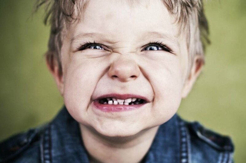 Скрежет зубов у ребенка