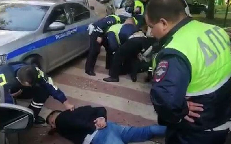 Сына топ-менеджера задержали после трех часов погони по московским улицам
