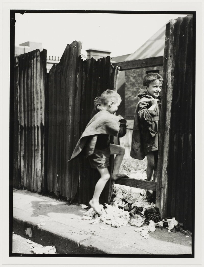 Жизнь детей и подростков в Австралии: фотографии начала 20 века