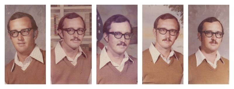 Учитель 40 лет фотографировался в одной и той же одежде на школьных снимках