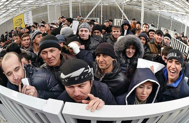 В России сейчас находится рекордное число мигрантов