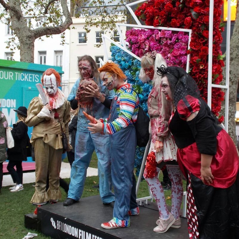 Всемирный день зомби: улицы Лондона заполонила "нежить"