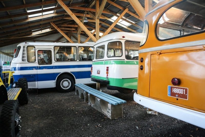 Автомузей в Литве, где выставлены машины из сериала "Чернобыль" 